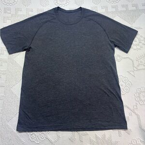 Lululemon Metal Vent Shirt XL Gray Black Outdoors Pullover Athleisure Yoga